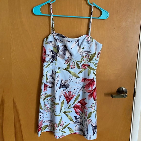 French Connection floral mini dress - Picture 1 of 5